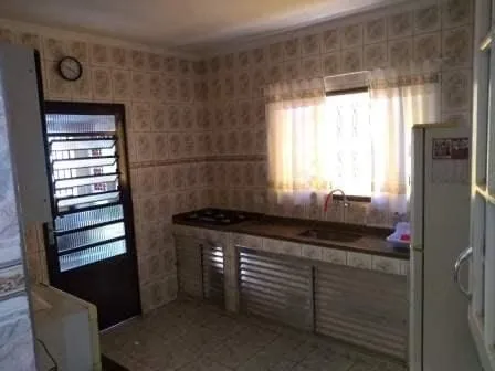 Imagem Casa à venda 4 Quartos, 2 Vagas, 250M², Beta, Pindamonhangaba - SP