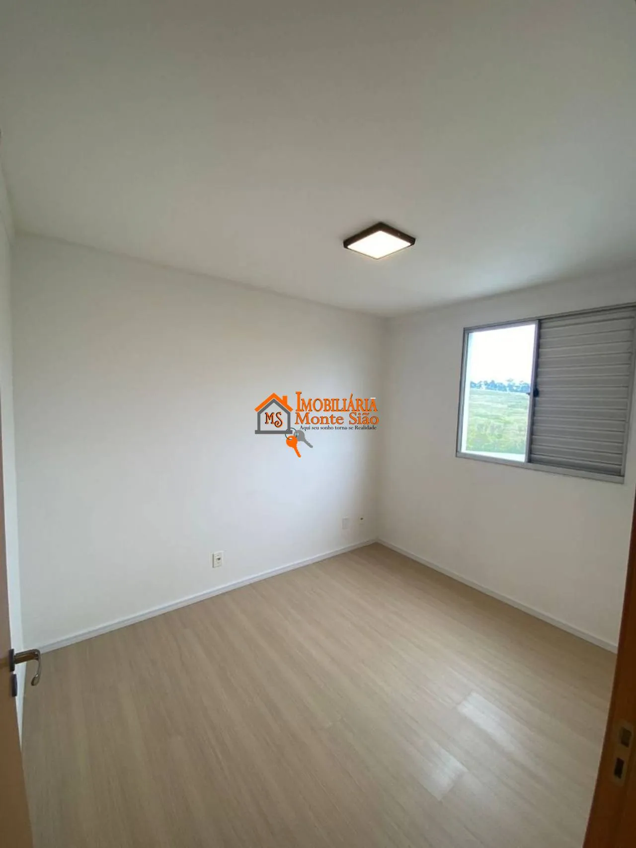 Imagem Apartamento com 2 dormitórios à venda, 49 m² por R$ 260.000,00 - Água Chata - Guarulhos/SP