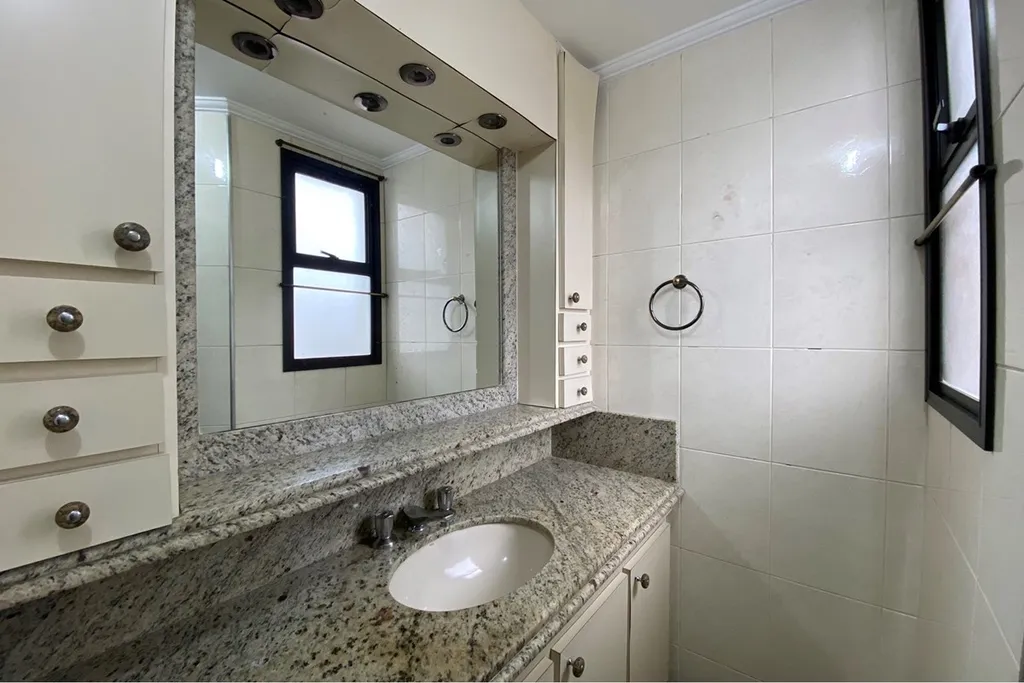 Imagem Apartamento à venda em São Paulo, Campo Belo, com 3 quartos, 105m2