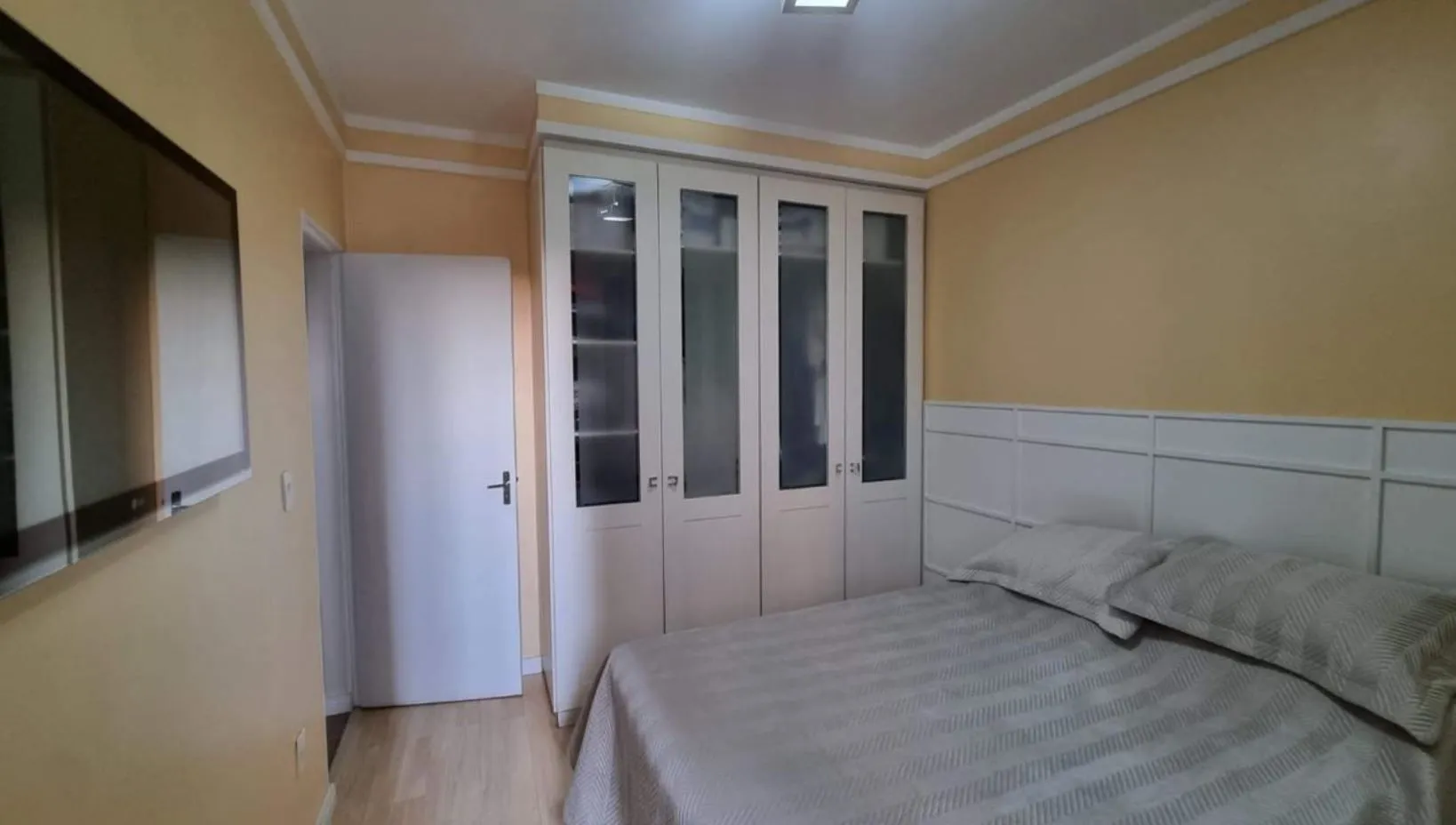 Imagem Apto a Venda de 56m², 2 Dormitórios, 1 Vaga de Garagem ?? Seu Refúgio no Jardim Samambaia.