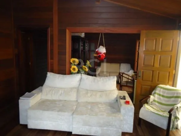 Imagem Casa para Venda - 110m², 3 dormitórios, sendo 1 suites, 3 vagas - Nonoai