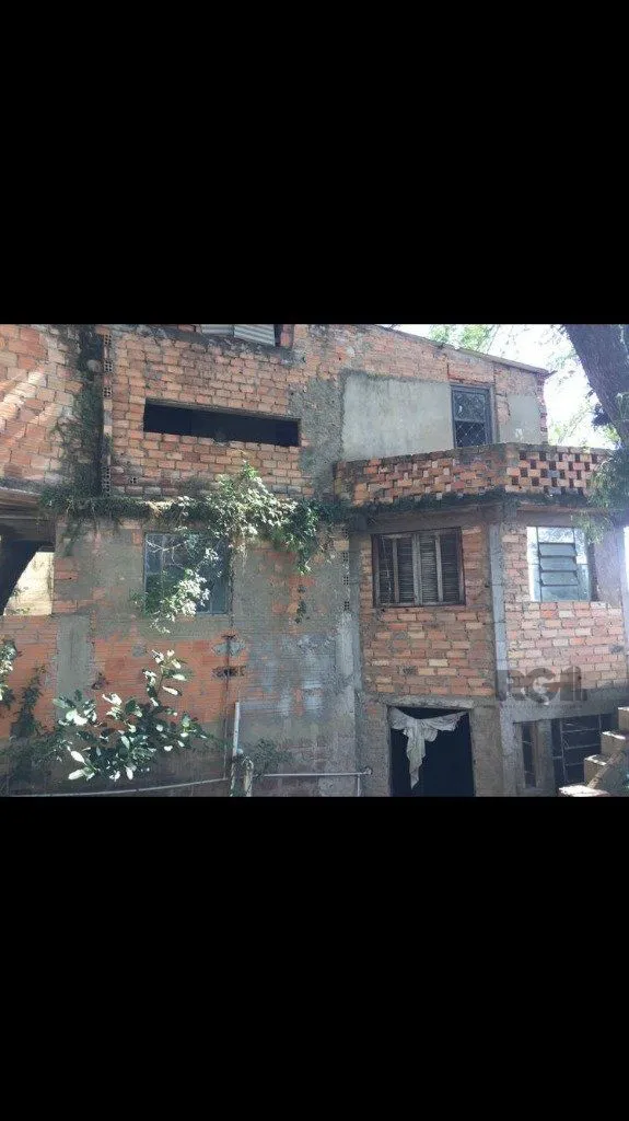 Imagem Terreno em Lomba do Pinheiro