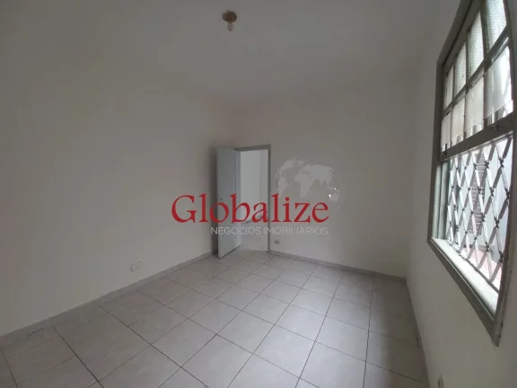 Imagem Apartamento térreo 2 dormitórios no bairro Vila Matias em Santos por R$ 300.000,00