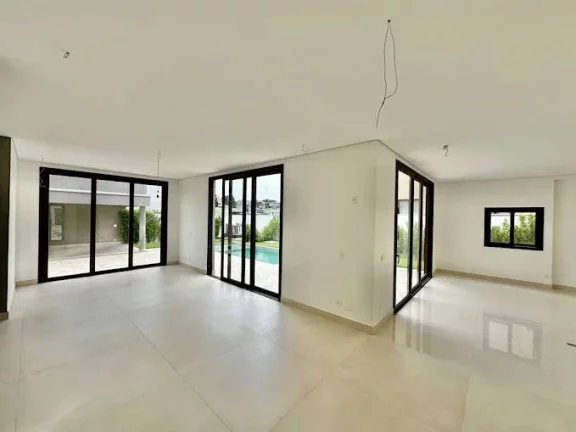 Imagem Cond. Alphaville Granja Vianna - Zero Km! 4 suíte, piscina, gourmet!