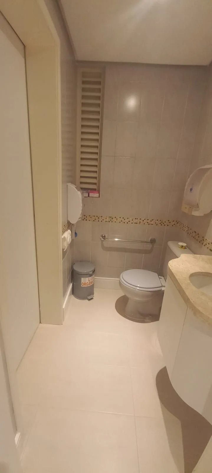 Imagem Sala / Conjunto comercial a venda no bairro Moinhos de Vento em Porto Alegre