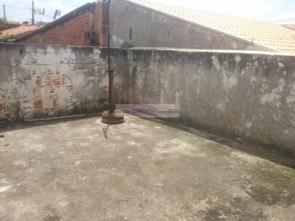 Imagem Casa COMERCIAL a 2 minutos do Centro de Boituva.