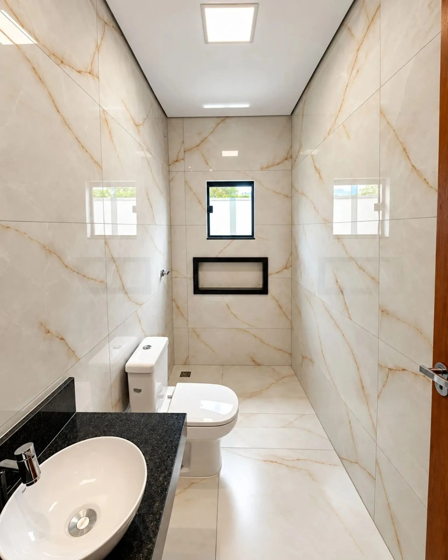 Imagem CASA À VENDA NO JARDIM UNIVERSITÁRIO 3 quartos, sendo 1 suíte master