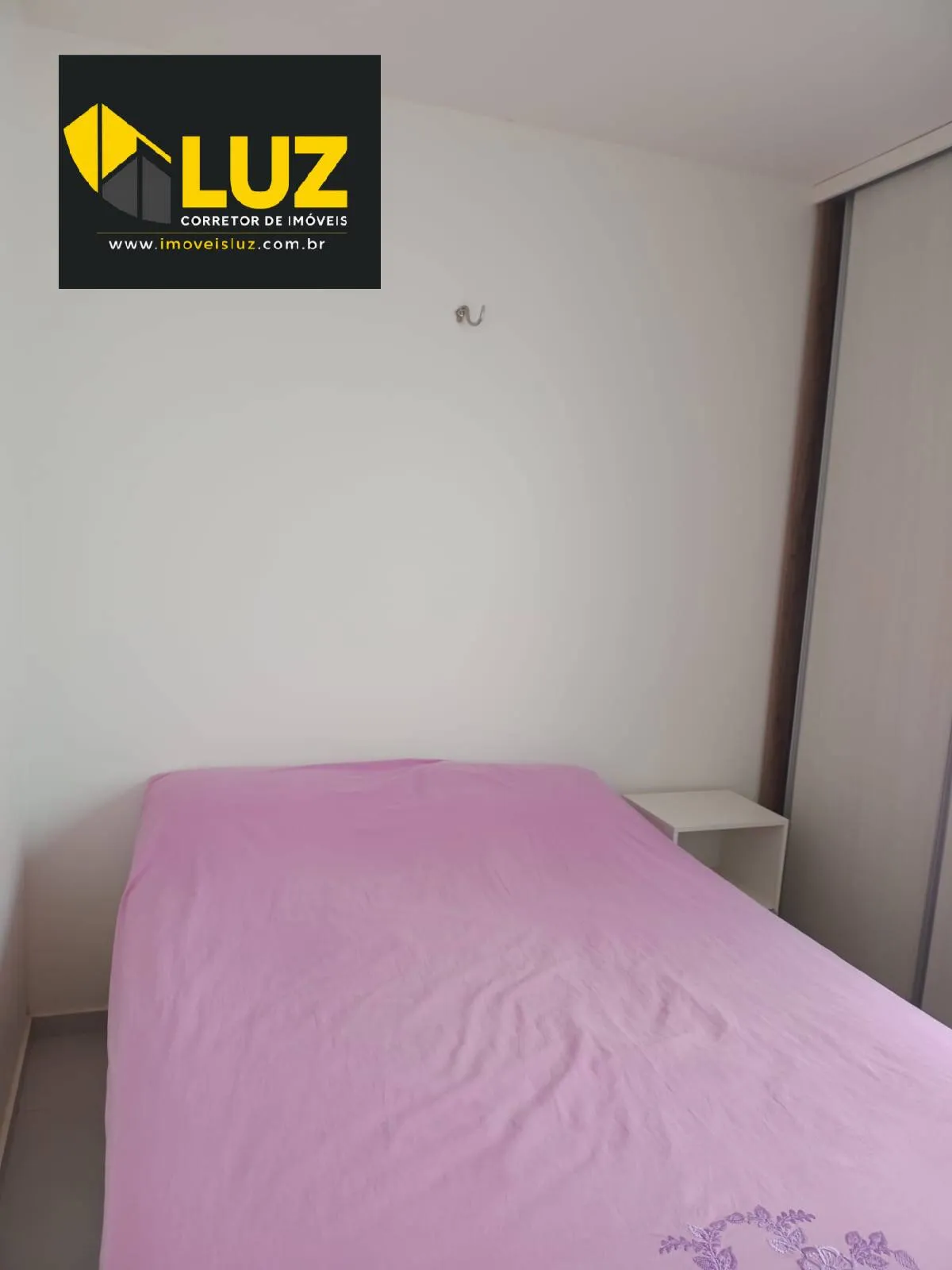 Imagem Casa plana, moderna e muito bem conservada no Bairro Encantada - Eusébio