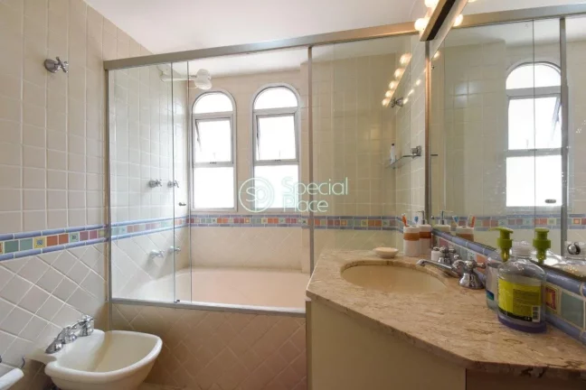 Imagem Apartamento com excelente planta e posição solar. Ventilação e iluminação natural em todas as ...