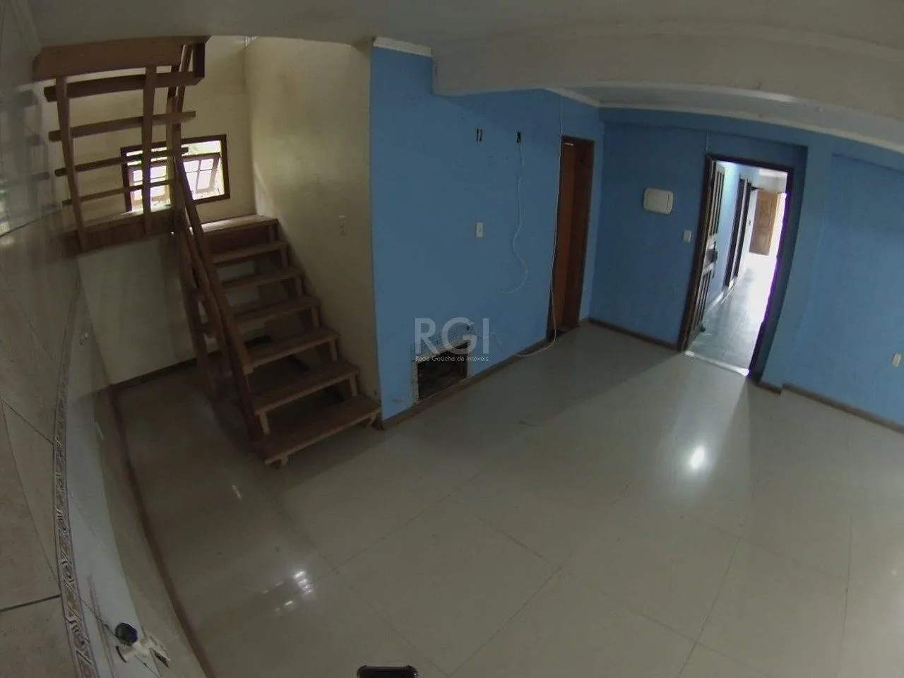 Imagem Casa 5 dormitórios no bairro Ponta Grossa