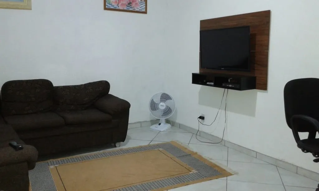 Imagem Casa à venda 3 Quartos, 1 Suite, 4 Vagas, 200M², Vila Rica, Pindamonhangaba - SP