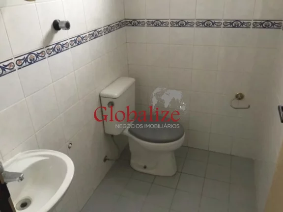 Imagem Otima sala comercial no bairro da Vila Mathias em Santos (SP) muito bem localizada por R$.280.000,00 !
