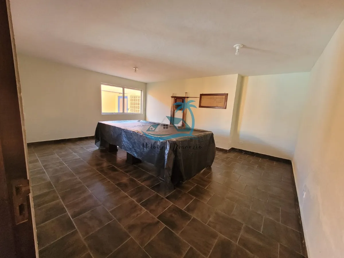 Imagem Apartamento com 3 dormitórios reformado a 100 metros do mar no Itaguá em Ubatuba.