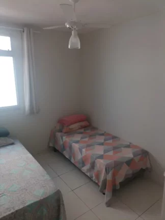 Imagem Apartamento de frente composto de 2 quartos banheiro social uma vaga de garagem na Praia do Morro