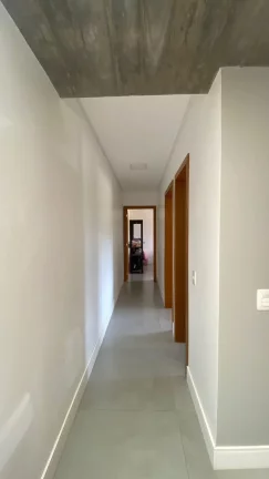 Imagem Imperdível oportunidade: Casa à venda em Garopaba-SC, bairro Morrinhos, 4 quartos, 2 suítes, 2 salas, 3 banheiros, 2 vagas, 187,50m²!