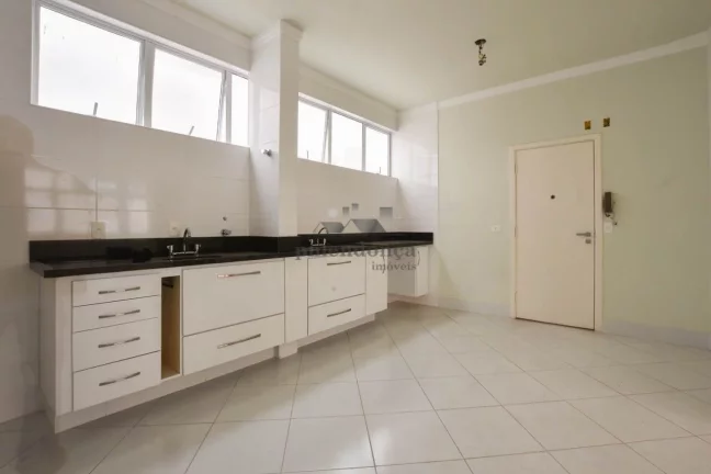 Imagem Apartamento à venda em Higienópolis com 03 quartos e 01 vaga, 168m2