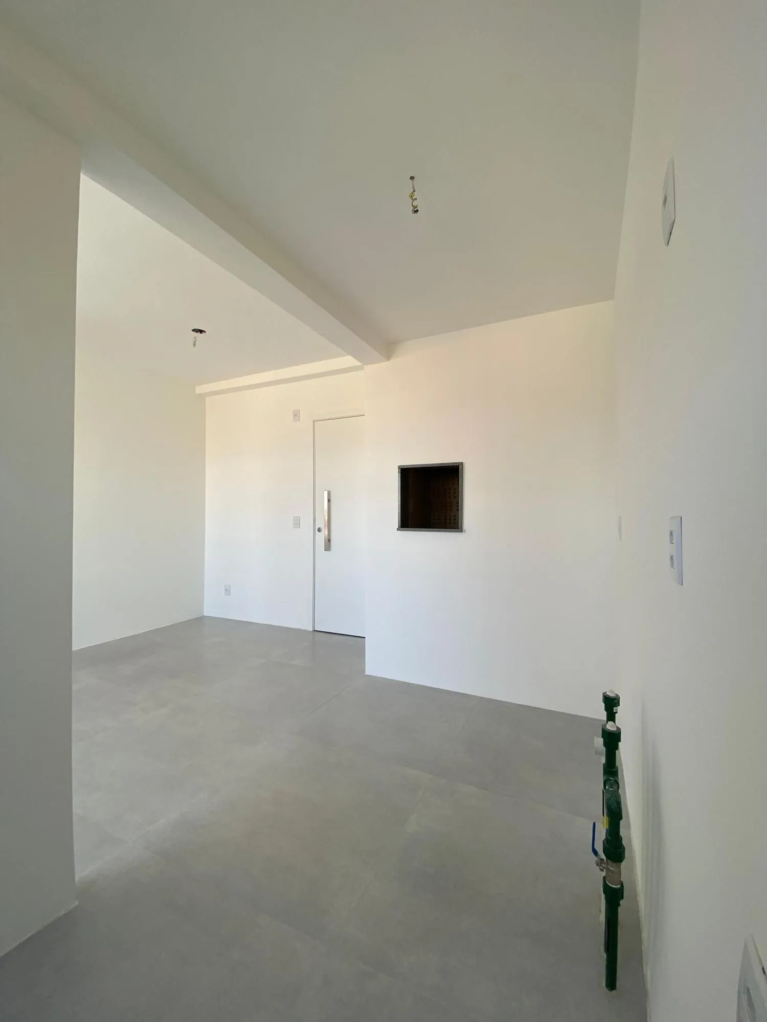 Imagem Apto novo, 02 dorm, 58 m2, 01 vaga, Bairro Fátima Canoas, Elevador, Gás encanado