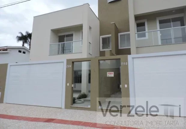 Imagem Casa / Sobrado para Venda em Balneário Camboriú / SC no bairro Praia dos Amores