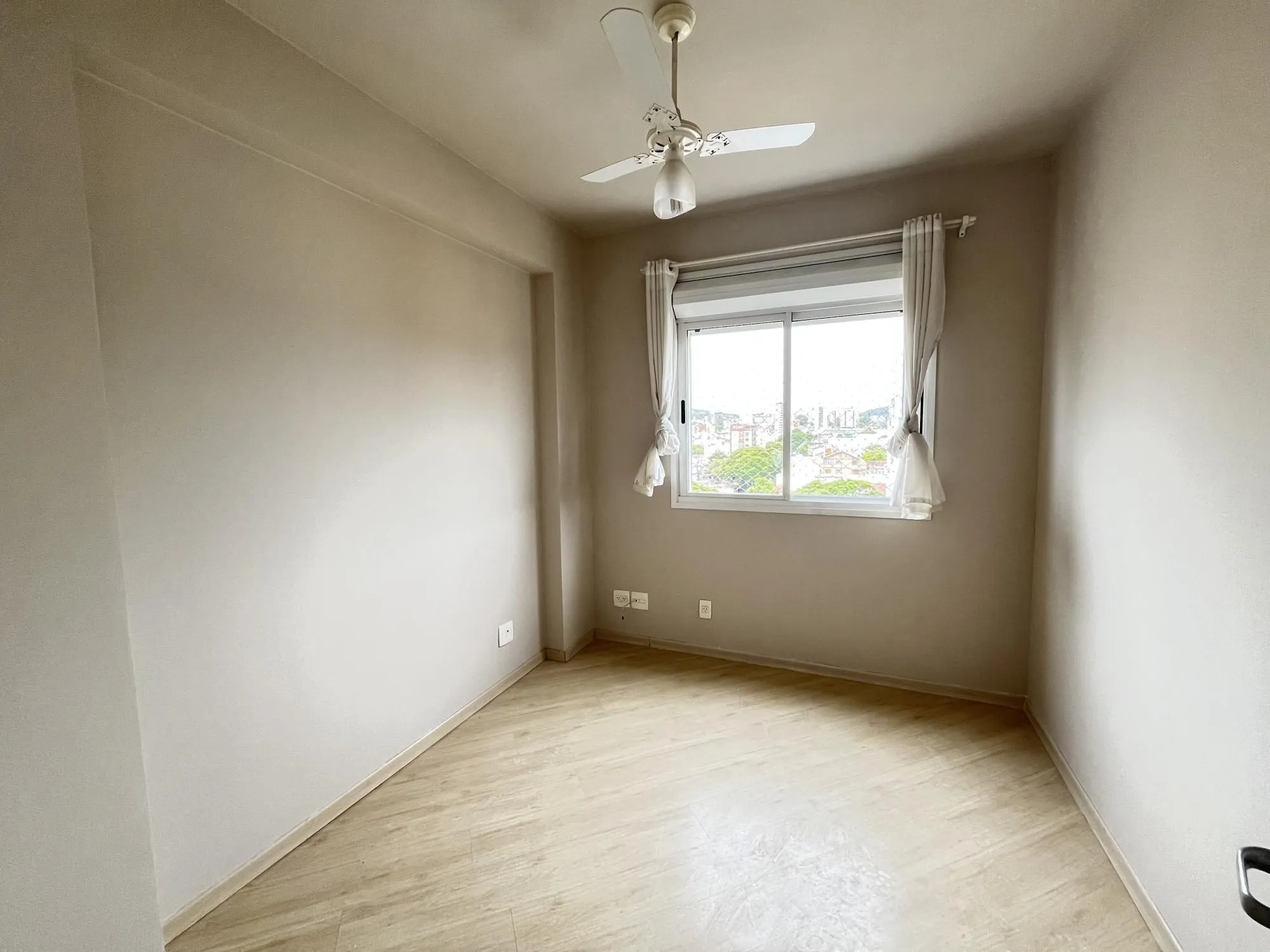 Imagem Apartamento de 3 quartos, suíte e 1 vaga de garagem no bairro Jardim Botânico