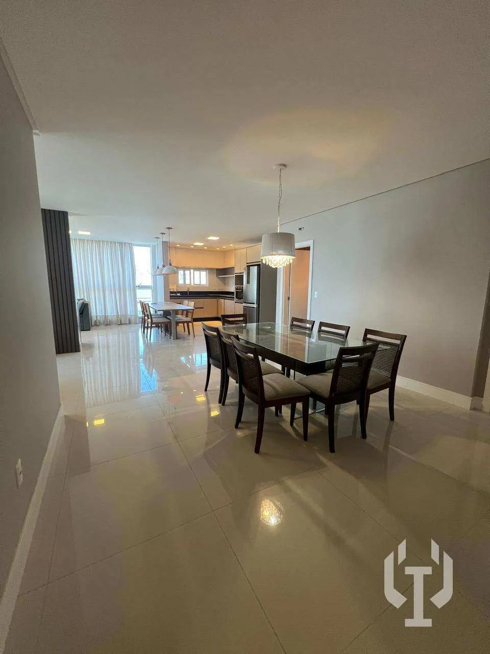 Imagem Apartamento para alugar em Itapema, Meia praia, com 3 quartos, 159m2