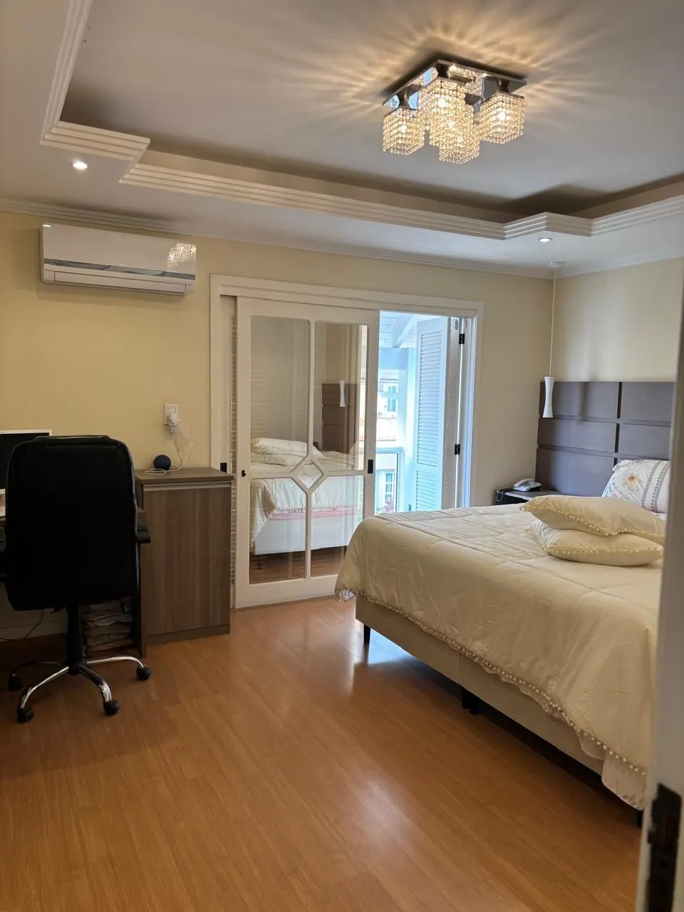 Imagem Casa em Condomínio com 3 Dormitórios, Suíte, Sótão e 2 Vagas