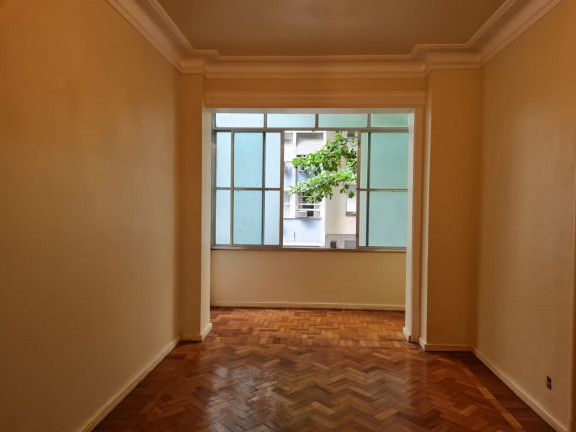 Imagem Apartamento com 2 Quartos à Venda, 121 m² em Leme - Rio de Janeiro