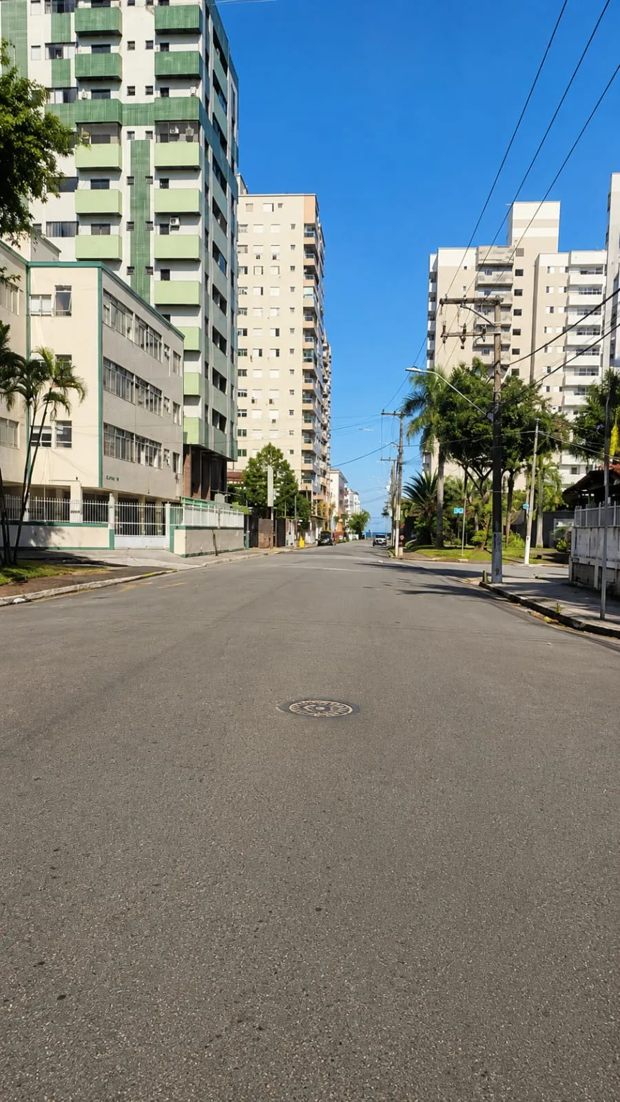Imagem Moderno Apartamento na Praia Grande - TUPI