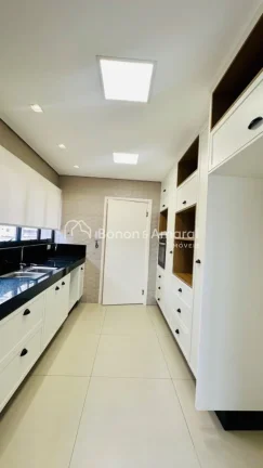 Imagem Em uma das ruas mais desejadas do Cambuí, este apartamento único oferece o privilégio de ocupar u...