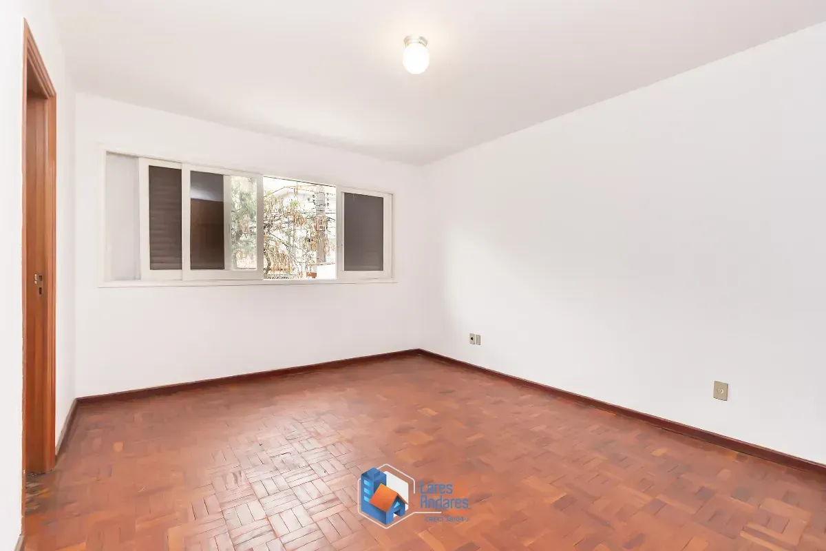 Imagem Sobrado para venda em Vila Alexandria com 3 quartos, sendo 1 suíte, 201m²