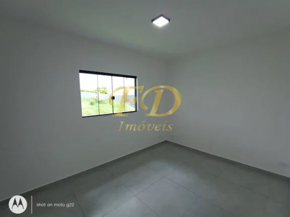 Imagem Casa com Piscina Terra Preta / Financiamento Bancário