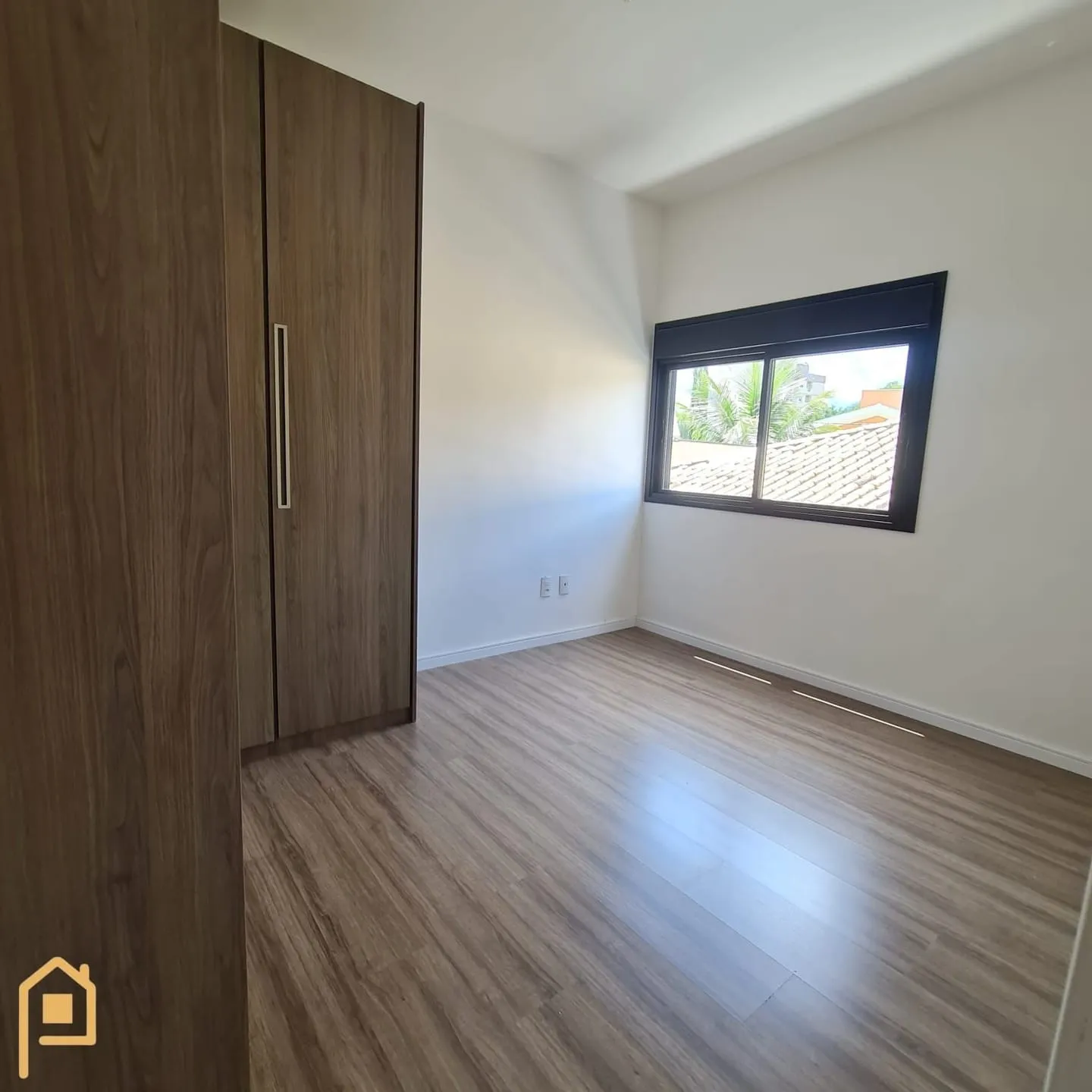 Imagem Casa à venda 3 Quartos, 3 Suites, 2 Vagas, 330M², Taubaté Village, Taubaté - SP | Condominio Taubaté Village