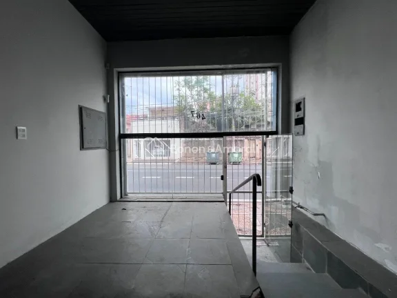 Imagem Casa localizado no bairro Ponte Preta, opção para comercios, serviços ou escritórios.
O imóveis...