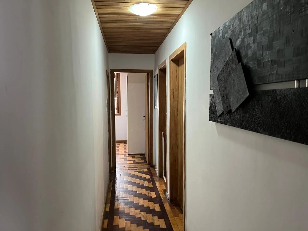 Imagem Apartamento com 03 quartos e 02 banheiros no Centro Histórico de Porto Alegre.