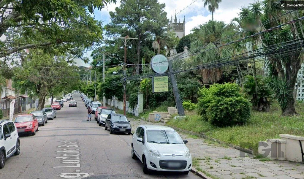 Imagem Terreno de 1.936 m² no bairro Teresópolis.