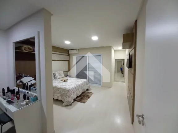 Imagem Casa de Condomínio em Suru - Santana de Parnaíba