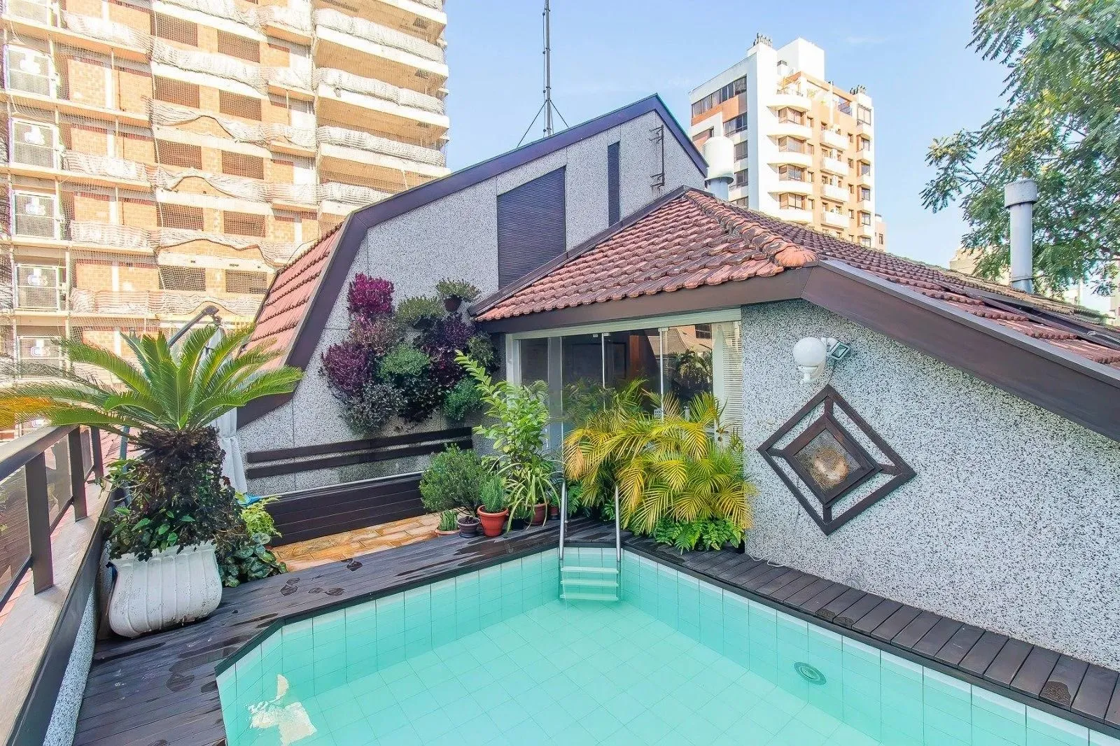 Imagem Cobertura à venda no bairro Bela Vista, 4 dormitórios e 3 vagas de garagem
