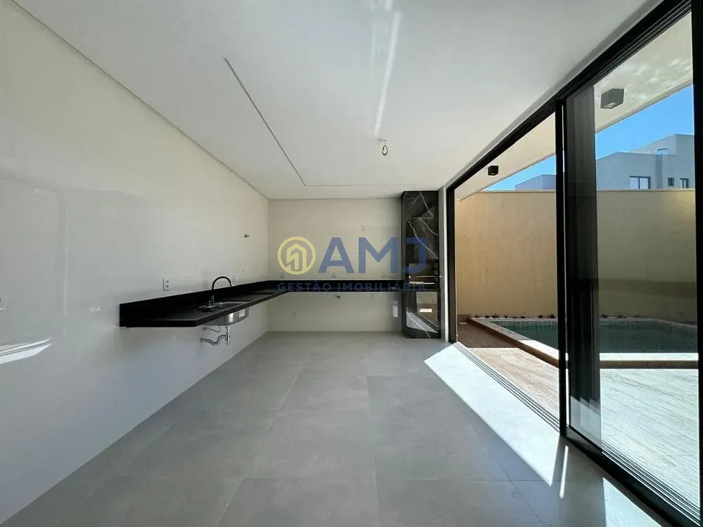 Imagem Casa em condomínio à Venda, Jardins Barcelona, Senador Canedo, GO