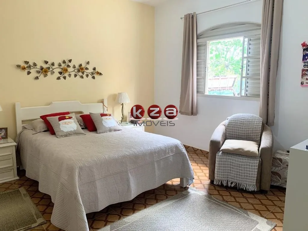Imagem Imperdível oportunidade: Casa à venda em Vinhedo-SP, Condomínio Recanto Florido, 3 suítes, 3 salas, 4 banheiros, 2 vagas, 321m².