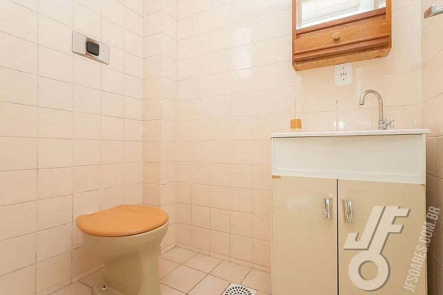 Imagem Sala comercial à venda no bairro Centro em Pelotas/RS