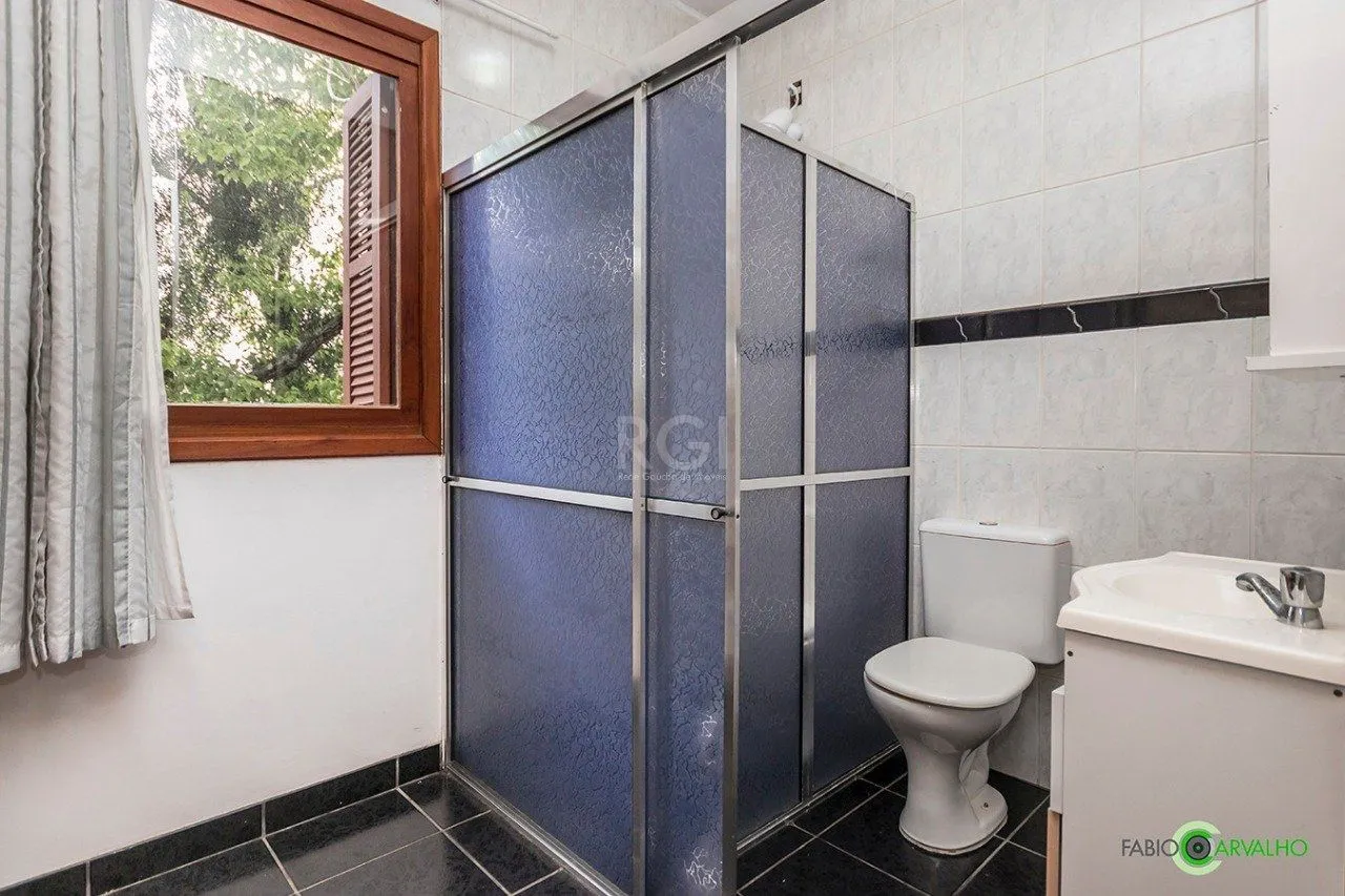 Imagem Casa para Venda - 168m², 3 dormitórios, sendo 1 suites, 3 vagas - Medianeira