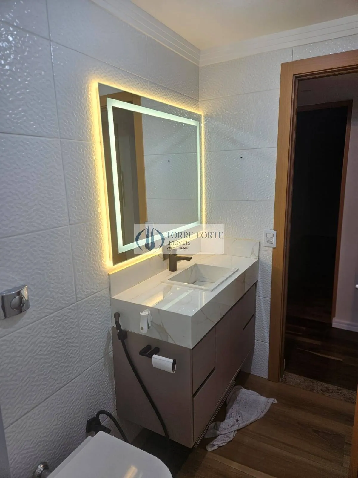 Imagem Excelente apartamento 80 m², 2 dormitórios, 1 banheiro, 1 vaga de garagem