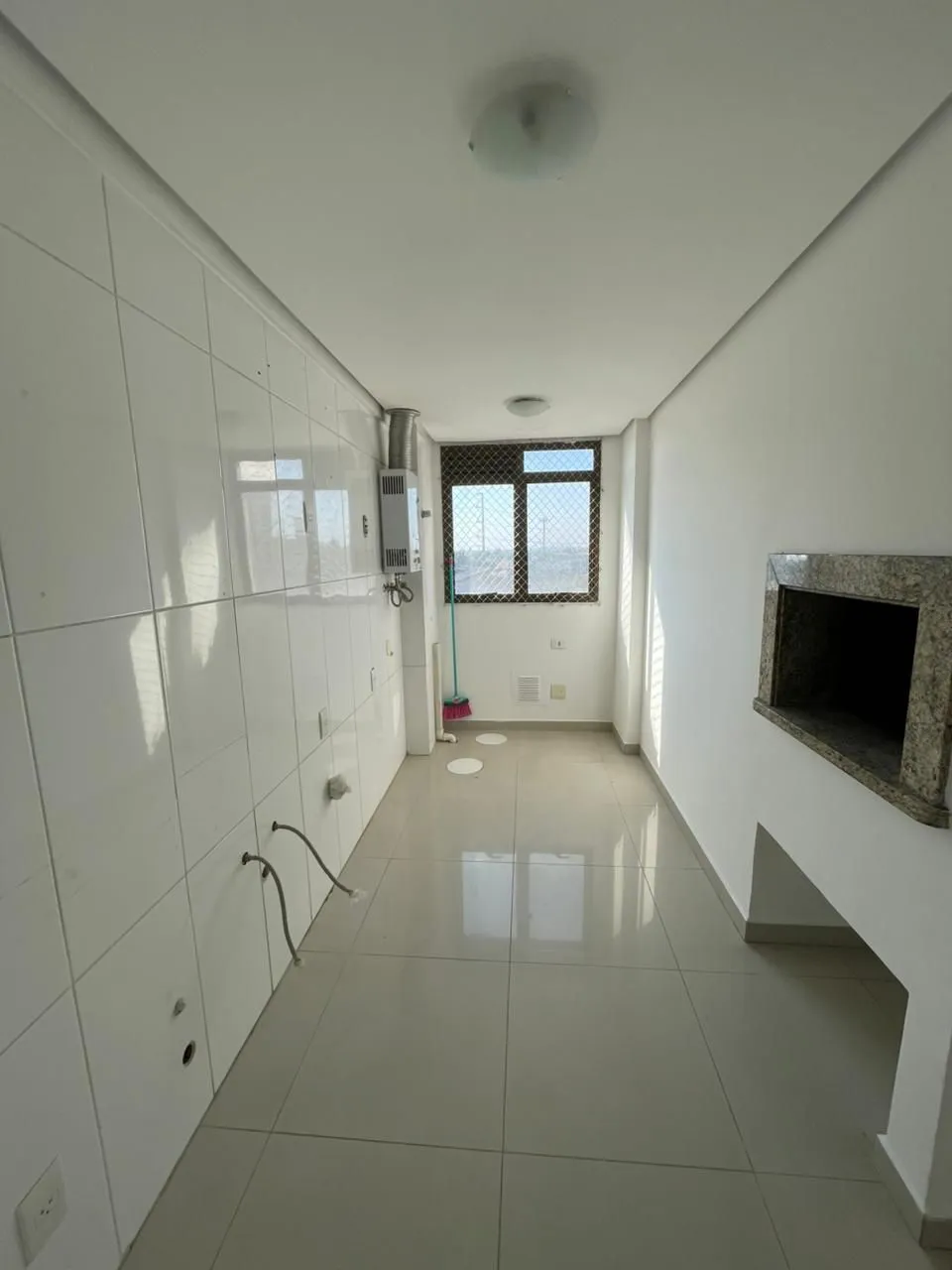 Imagem Apartamento à venda em Porto Alegre, Sarandi, com 3 quartos, 75.02m2