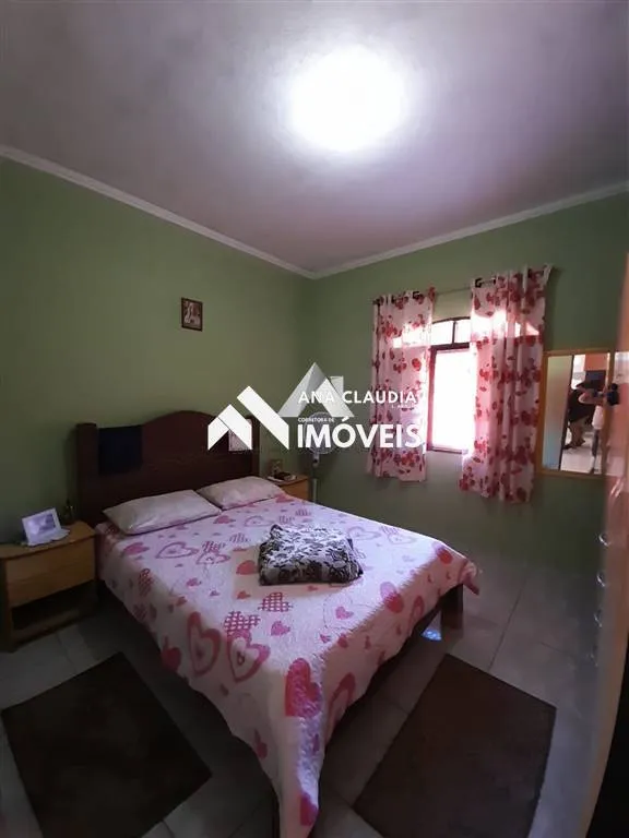 Imagem Casa com piscina na Praia de Mongagua
