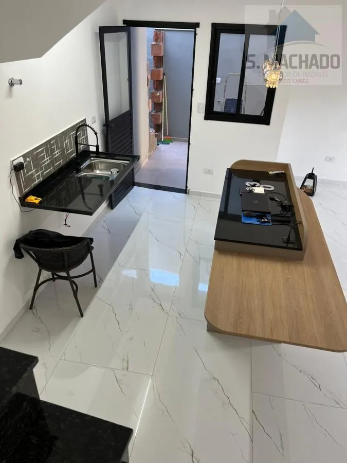 Imagem Sobrado para Venda em Santo André / SP no bairro Vila Lucinda