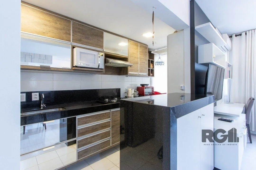 Imagem Apartamento | 3 Dormitórios | 66,51m2 Privativos | 1 Vaga | Bairro Partenon