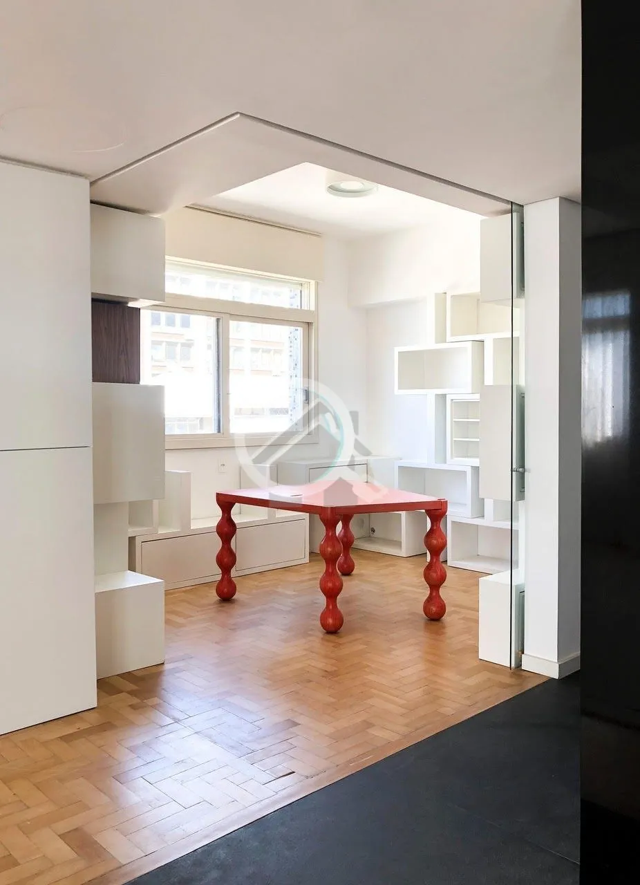 Imagem Apartamento duplex mobiliado com 328m² com 3 dormitórios (3 suítes) e 2 vagas individuais no Moin...