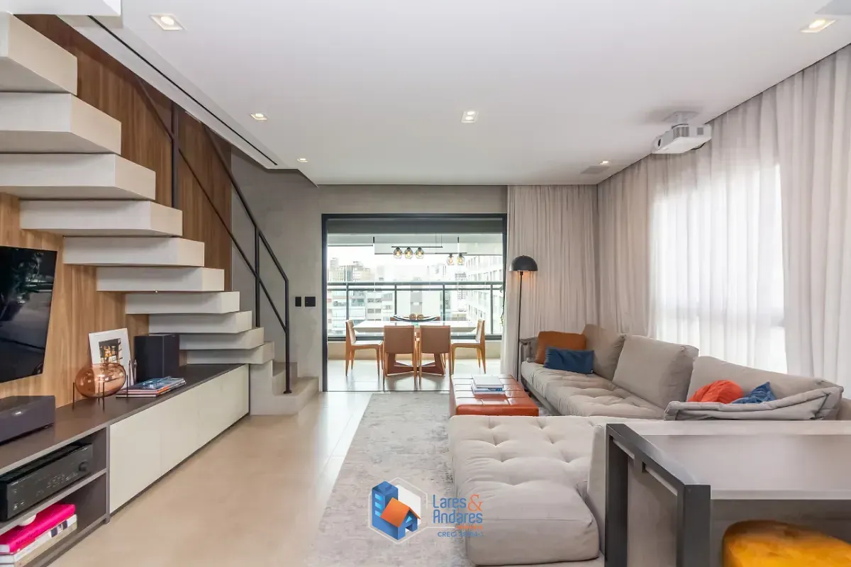 Foto do imóvel Cobertura para venda em Indianópolis com 2 quartos, sendo 2 suítes, 120m² em Avenida dos Carinás