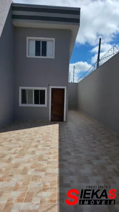 Casa à venda em São Paulo-SP, Parque Guaianazes: 2 quartos, 1 sala, 2 banheiros, 3 vagas de garagem, 65,00 m² de área.