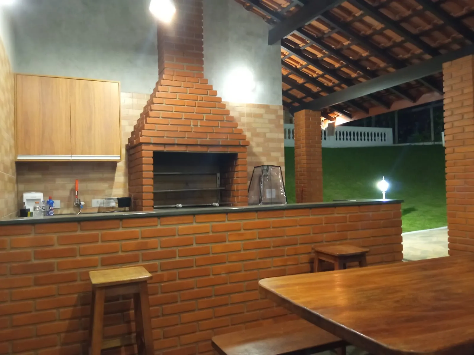 Imagem Chácara com 2.112,00m² Localizado no Condomínio Vitassay.