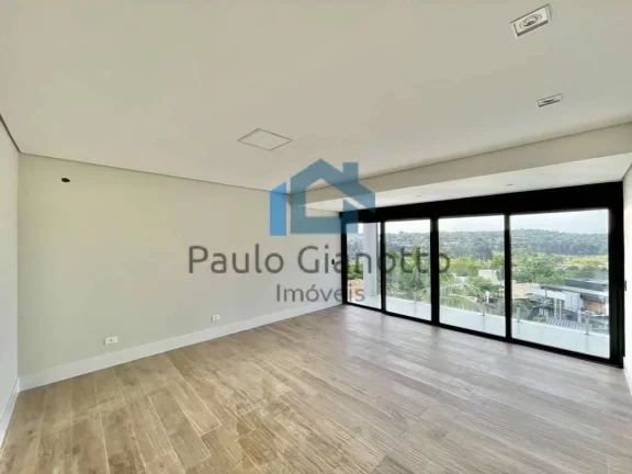 Imagem Casa Nova, de Alto Padrão, no Condomínio São Paulo II